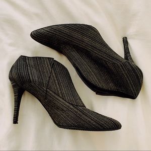Stuart Weitzman Rhythm Booties